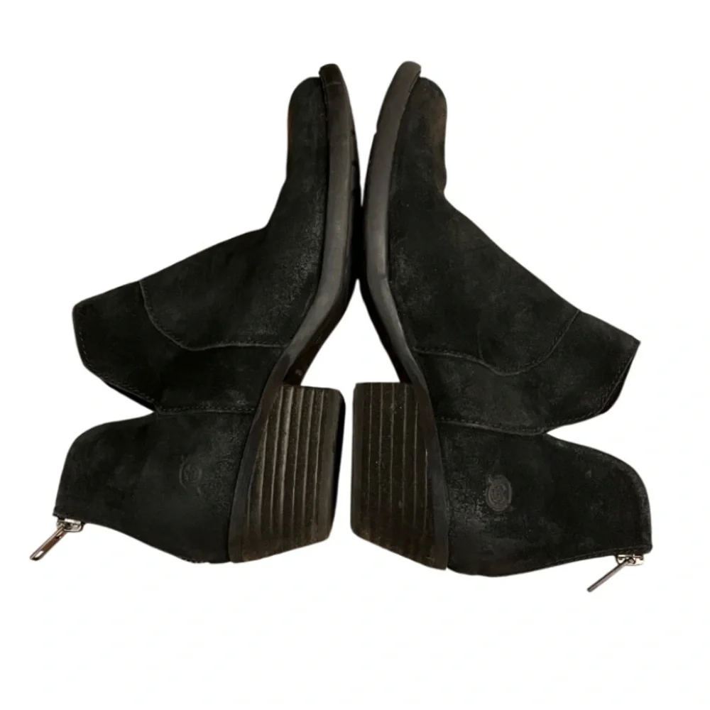 Born Shari Black Distressed Suede Leather Ankle Boots‎ - BR0041009 - 7.5 NWOB